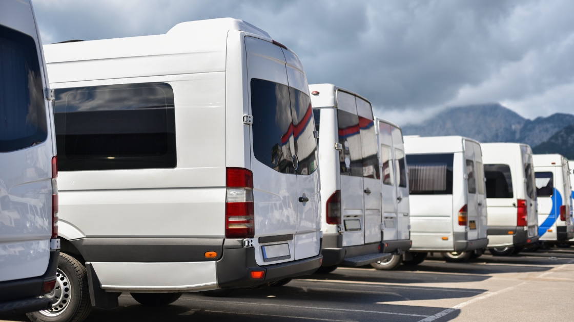 Kompletny przewodnik podróży: Bus z niemiec do polski – wszystko, co musisz wiedzieć